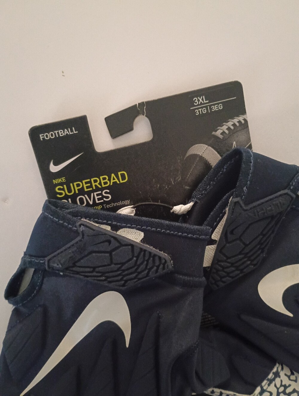Nike - Picture 6 of 6